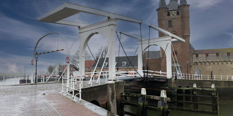 Hydraulische systemen ophaalbruggen Gemeente Schouwen-Duiveland.